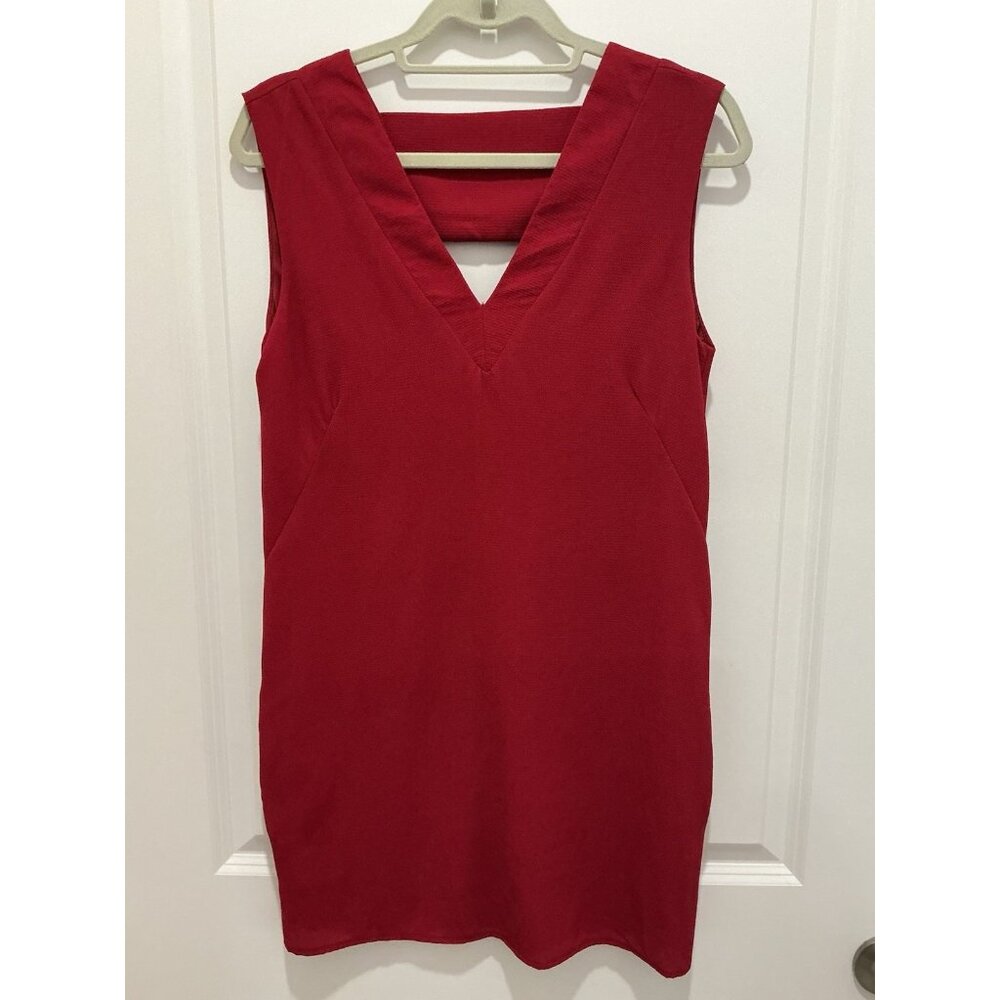 Fab’rik Tunic Dress Size Small Womens Sleeveless Red Textured Pockets Sleeveless